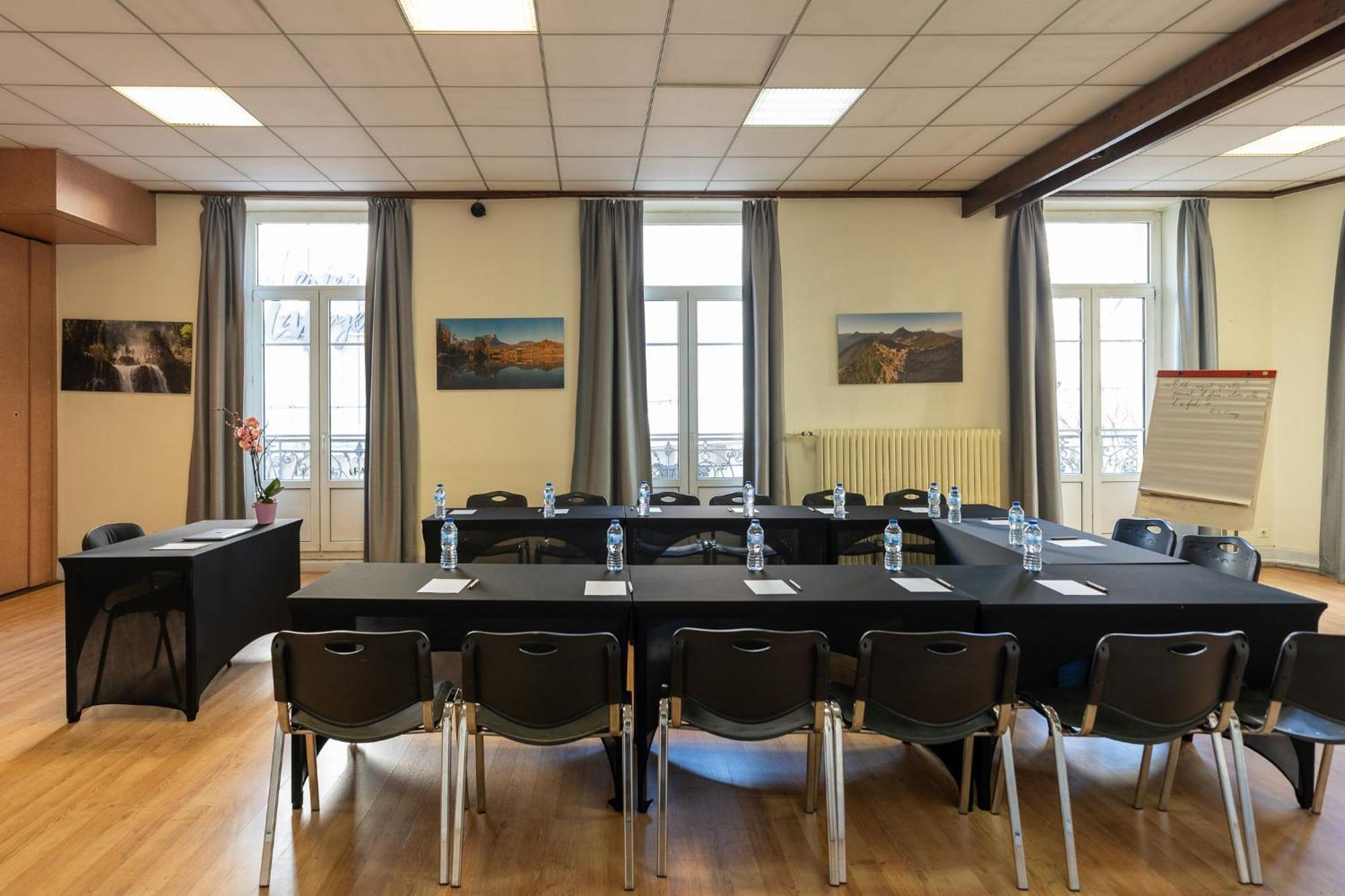 Hotel De L'Europe Grenoble Hyper-Centre Екстериор снимка